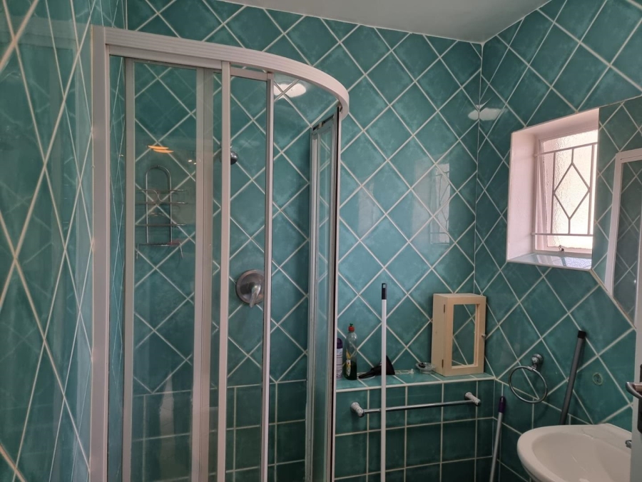 1 Bedroom Property for Sale in Gardens Western Cape